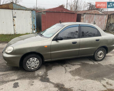 Зеленый Дэу Ланос, объемом двигателя 1.5 л и пробегом 332 тыс. км за 2300 $, фото 2 на Automoto.ua