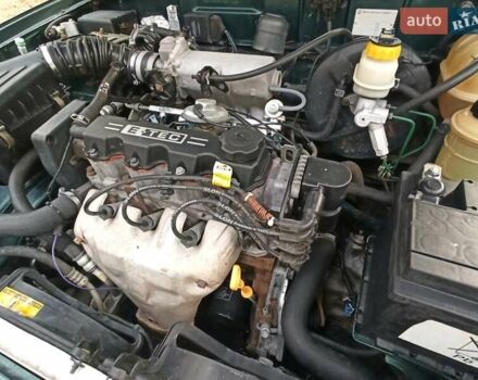 Зелений Деу Ланос, об'ємом двигуна 1.5 л та пробігом 196 тис. км за 3900 $, фото 12 на Automoto.ua