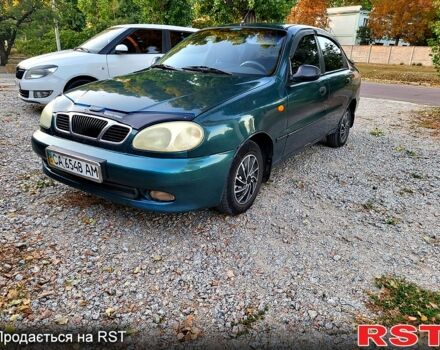 Зеленый Дэу Ланос, объемом двигателя 1.5 л и пробегом 180 тыс. км за 1500 $, фото 1 на Automoto.ua
