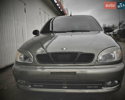 Зеленый Дэу Ланос, объемом двигателя 1.5 л и пробегом 210 тыс. км за 2000 $, фото 1 на Automoto.ua