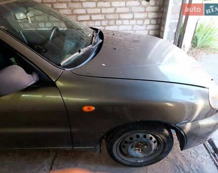 Зеленый Дэу Ланос, объемом двигателя 1.5 л и пробегом 280 тыс. км за 2100 $, фото 1 на Automoto.ua