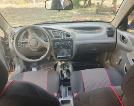 Зелений Деу Ланос, об'ємом двигуна 1.5 л та пробігом 228 тис. км за 2000 $, фото 7 на Automoto.ua