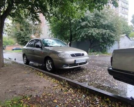 Зелений Деу Ланос, об'ємом двигуна 1.5 л та пробігом 225 тис. км за 2372 $, фото 1 на Automoto.ua