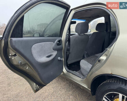 Зелений Деу Ланос, об'ємом двигуна 1.39 л та пробігом 196 тис. км за 1100 $, фото 12 на Automoto.ua