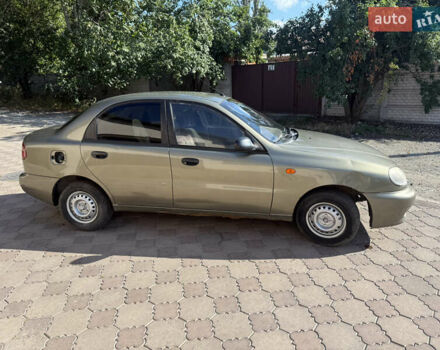 Зелений Деу Ланос, об'ємом двигуна 1.4 л та пробігом 555 тис. км за 875 $, фото 3 на Automoto.ua