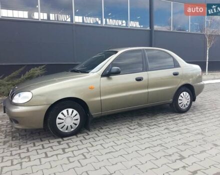 Зелений Деу Ланос, об'ємом двигуна 1.5 л та пробігом 160 тис. км за 3500 $, фото 1 на Automoto.ua