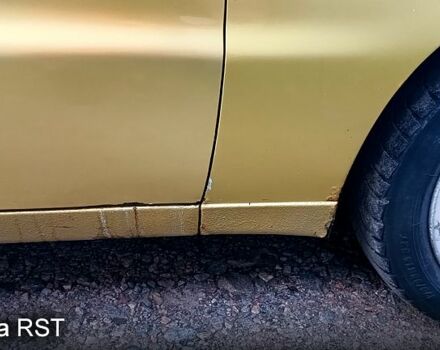 Зеленый Дэу Ланос, объемом двигателя 1.5 л и пробегом 287 тыс. км за 1200 $, фото 4 на Automoto.ua