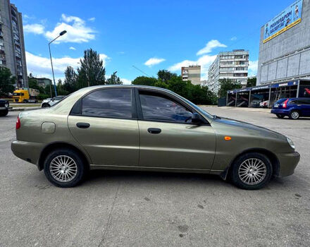 Зелений Деу Ланос, об'ємом двигуна 1.4 л та пробігом 190 тис. км за 2300 $, фото 1 на Automoto.ua