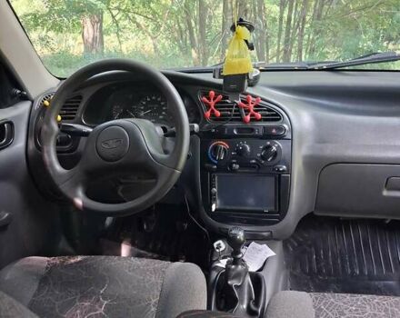 Зелений Деу Ланос, об'ємом двигуна 1.5 л та пробігом 200 тис. км за 2000 $, фото 1 на Automoto.ua