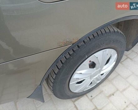 Зеленый Дэу Ланос, объемом двигателя 1.5 л и пробегом 207 тыс. км за 2450 $, фото 3 на Automoto.ua