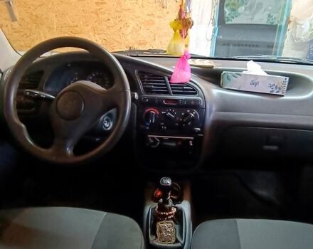 Зелений Деу Ланос, об'ємом двигуна 1.5 л та пробігом 0 тис. км за 2400 $, фото 5 на Automoto.ua