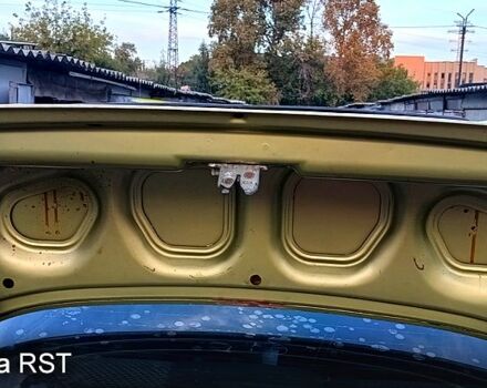 Зеленый Дэу Ланос, объемом двигателя 1.5 л и пробегом 287 тыс. км за 1200 $, фото 1 на Automoto.ua