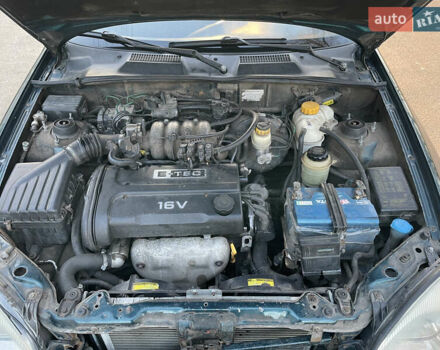 Зелений Деу Ланос, об'ємом двигуна 1.6 л та пробігом 386 тис. км за 2600 $, фото 10 на Automoto.ua