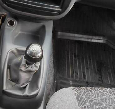 Дэу Ланос 2007 в Ровно на Automoto.ua Зеленый Дэу Ланос, объемом двигателя 1.5 л и пробегом 174 тыс. км за 2300 $, фото 5 на Automoto.ua