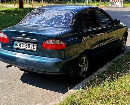 Зеленый Дэу Ланос, объемом двигателя 1.6 л и пробегом 303 тыс. км за 2000 $, фото 2 на Automoto.ua