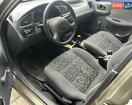 Зеленый Дэу Ланос, объемом двигателя 1.5 л и пробегом 223 тыс. км за 2500 $, фото 1 на Automoto.ua