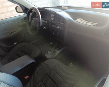 Зеленый Дэу Ланос, объемом двигателя 1.5 л и пробегом 280 тыс. км за 2100 $, фото 3 на Automoto.ua