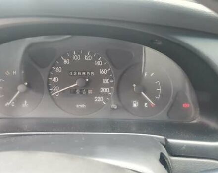 Зелений Деу Ланос, об'ємом двигуна 1.5 л та пробігом 426 тис. км за 900 $, фото 4 на Automoto.ua