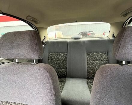 Дэу Ланос 2008 в Харькове на Automoto.ua Зеленый Дэу Ланос, объемом двигателя 1.4 л и пробегом 153 тыс. км за 2100 $, фото 9 на Automoto.ua