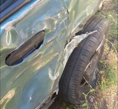 Зеленый Дэу Ланос, объемом двигателя 1.6 л и пробегом 137 тыс. км за 1500 $, фото 1 на Automoto.ua