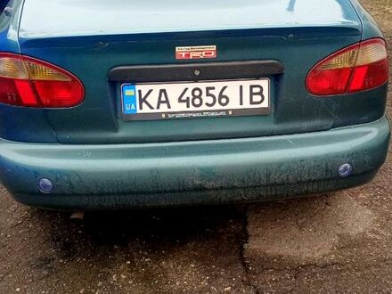 Зеленый Дэу Ланос, объемом двигателя 1.5 л и пробегом 300 тыс. км за 1600 $, фото 1 на Automoto.ua