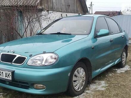 Деу Ланос 1998 у Гадяче на Automoto.ua Зелений Деу Ланос, об'ємом двигуна 1.5 л та пробігом 129 тис. км за 2500 $, фото 1 на Automoto.ua