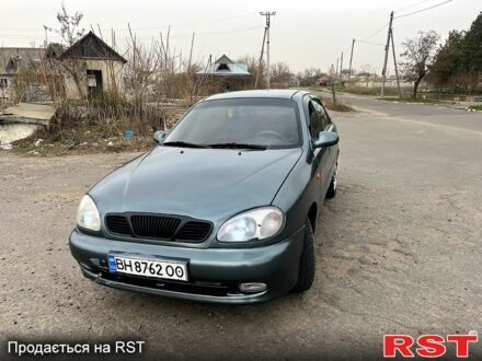 Деу Ланос 1998 у Вознесенске на Automoto.ua Зелений Деу Ланос, об'ємом двигуна 1.5 л та пробігом 200 тис. км за 2000 $, фото 1 на Automoto.ua