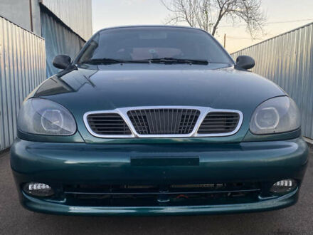 Зелений Деу Ланос, об'ємом двигуна 1.5 л та пробігом 350 тис. км за 1900 $, фото 1 на Automoto.ua