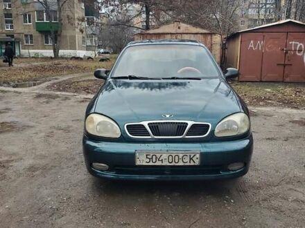 Дэу Ланос 1999 в Полтаве на Automoto.ua Зеленый Дэу Ланос, объемом двигателя 1.5 л и пробегом 322 тыс. км за 1750 $, фото 1 на Automoto.ua