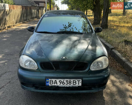 Зеленый Дэу Ланос, объемом двигателя 1.5 л и пробегом 200 тыс. км за 990 $, фото 1 на Automoto.ua