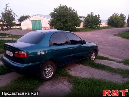 Деу Ланос 2001 у Рокитном на Automoto.ua Зелений Деу Ланос, об'ємом двигуна 1.5 л та пробігом 380 тис. км за 1500 $, фото 1 на Automoto.ua