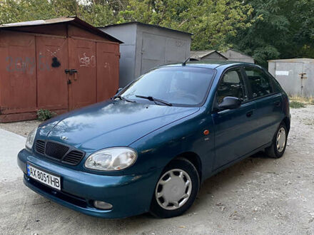 Деу Ланос 2002 у Дніпро (Дніпропетровську) на Automoto.ua Зелений Деу Ланос, об'ємом двигуна 1.5 л та пробігом 234 тис. км за 1950 $, фото 1 на Automoto.ua