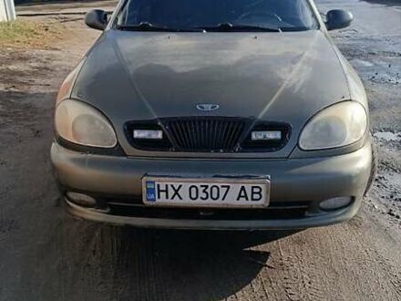 Дэу Ланос 2002 в Хмельницком на Automoto.ua Зеленый Дэу Ланос, объемом двигателя 1.5 л и пробегом 287 тыс. км за 1700 $, фото 1 на Automoto.ua