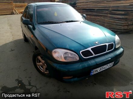 Деу Ланос 2002 у Рівному на Automoto.ua Зелений Деу Ланос, об'ємом двигуна 1.6 л та пробігом 437 тис. км за 2178 $, фото 1 на Automoto.ua