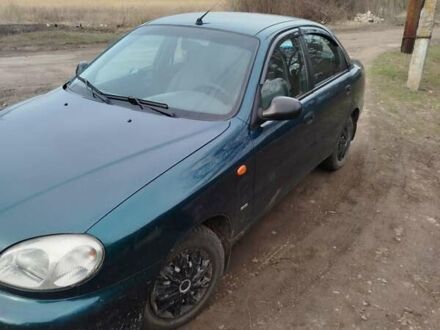 Зелений Деу Ланос, об'ємом двигуна 1.5 л та пробігом 220 тис. км за 2600 $, фото 1 на Automoto.ua