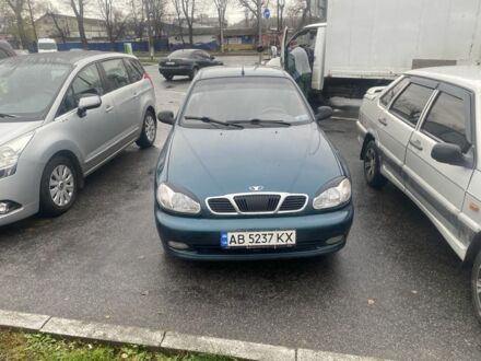 Зеленый Дэу Ланос, объемом двигателя 1.5 л и пробегом 245 тыс. км за 2000 $, фото 1 на Automoto.ua