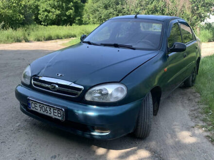 Дэу Ланос 2003 в Черновцах на Automoto.ua Зеленый Дэу Ланос, объемом двигателя 1.5 л и пробегом 200 тыс. км за 1500 $, фото 1 на Automoto.ua