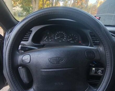 Зелений Деу Ланос, об'ємом двигуна 1.6 л та пробігом 328 тис. км за 2300 $, фото 1 на Automoto.ua