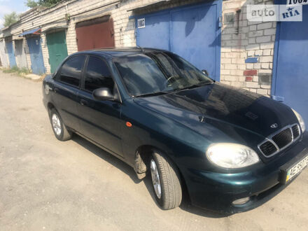 Деу Ланос 2003 у Дніпро (Дніпропетровську) на Automoto.ua Зелений Деу Ланос, об'ємом двигуна 1.5 л та пробігом 226 тис. км за 3700 $, фото 1 на Automoto.ua
