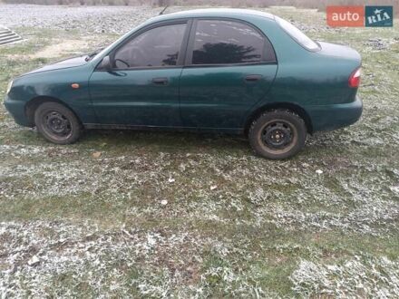 Деу Ланос 2003 у Каменке-Бугской на Automoto.ua Зелений Деу Ланос, об'ємом двигуна 1.3 л та пробігом 371 тис. км за 1300 $, фото 1 на Automoto.ua