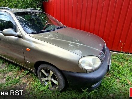 Деу Ланос 2003 у Славянске на Automoto.ua Зелений Деу Ланос, об'ємом двигуна 1.5 л та пробігом 450 тис. км за 1100 $, фото 1 на Automoto.ua