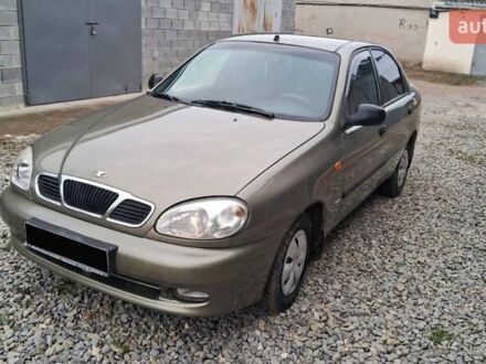 Зеленый Дэу Ланос, объемом двигателя 1.5 л и пробегом 190 тыс. км за 2450 $, фото 1 на Automoto.ua