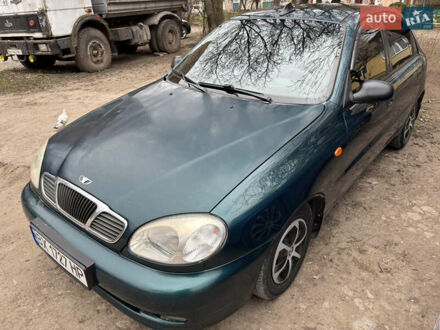 Деу Ланос 2004 у Каменце-Подольском на Automoto.ua Зелений Деу Ланос, об'ємом двигуна 1.5 л та пробігом 200 тис. км за 2000 $, фото 1 на Automoto.ua