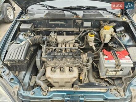 Дэу Ланос 2004 в Кривом Роге на Automoto.ua Зеленый Дэу Ланос, объемом двигателя 1.5 л и пробегом 184 тыс. км за 3100 $, фото 1 на Automoto.ua