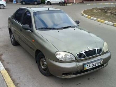 Дэу Ланос 2004 в Киеве на Automoto.ua Зеленый Дэу Ланос, объемом двигателя 1.5 л и пробегом 246 тыс. км за 2100 $, фото 1 на Automoto.ua