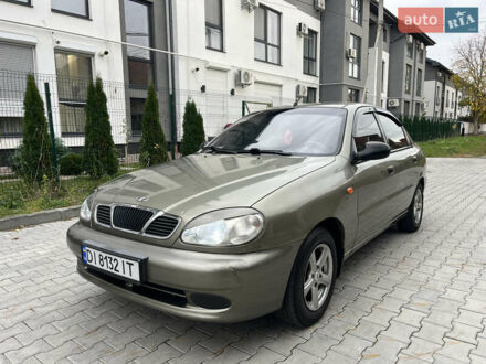 Деу Ланос 2004 у Ужгороді на Automoto.ua Зелений Деу Ланос, об'ємом двигуна 1.5 л та пробігом 124 тис. км за 2650 $, фото 1 на Automoto.ua