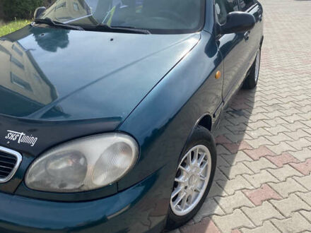 Деу Ланос 2004 у Дунаевцах на Automoto.ua Зелений Деу Ланос, об'ємом двигуна 1.5 л та пробігом 185 тис. км за 2000 $, фото 1 на Automoto.ua