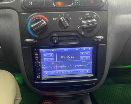 Зелений Деу Ланос, об'ємом двигуна 1.5 л та пробігом 183 тис. км за 2000 $, фото 1 на Automoto.ua