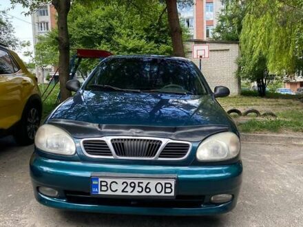 Зеленый Дэу Ланос, объемом двигателя 1.5 л и пробегом 180 тыс. км за 2000 $, фото 1 на Automoto.ua