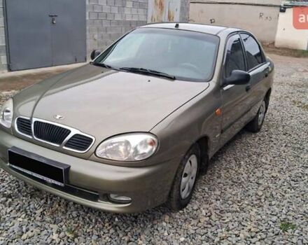 Зеленый Дэу Ланос, объемом двигателя 1.5 л и пробегом 190 тыс. км за 2450 $, фото 1 на Automoto.ua